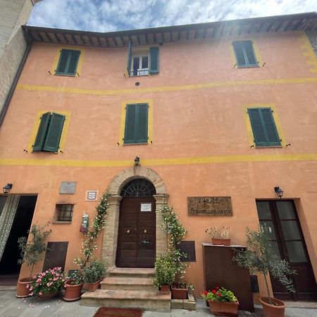 Locanda Francescana Valfabbrica Exterior foto