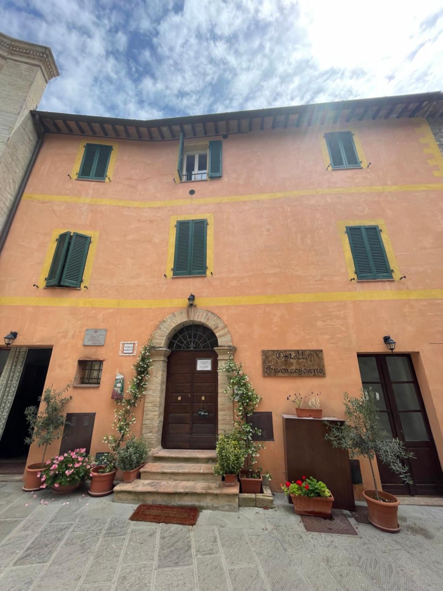 Locanda Francescana Valfabbrica Exterior foto